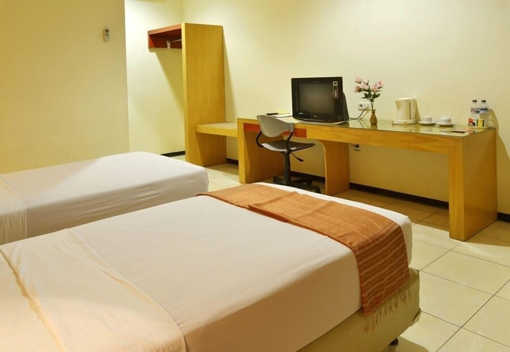 Bedroom 2, Hotel Kings Kudus, Kudus