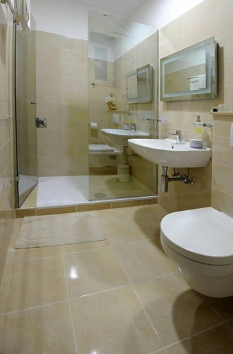 Bathroom 4, Apartments Felicitas, Split