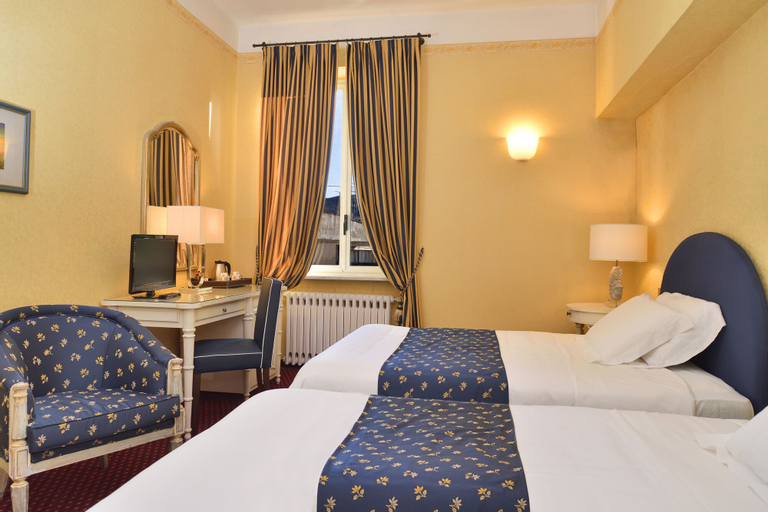 Bedroom 3, Hotel Firenze E Continentale, La Spezia