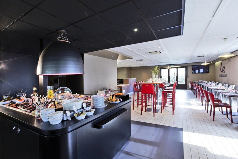 Food & Drinks 5, Campanile Chanas, Isère