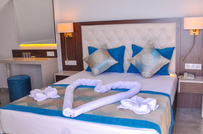 Bedroom 3, Cleopatra Golden Beach Hotel, Alanya