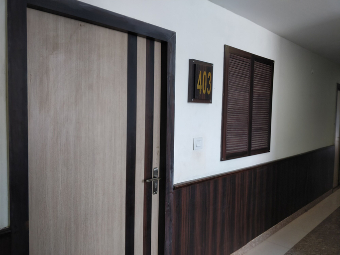 Others 5, Central Hotel, Lucknow
