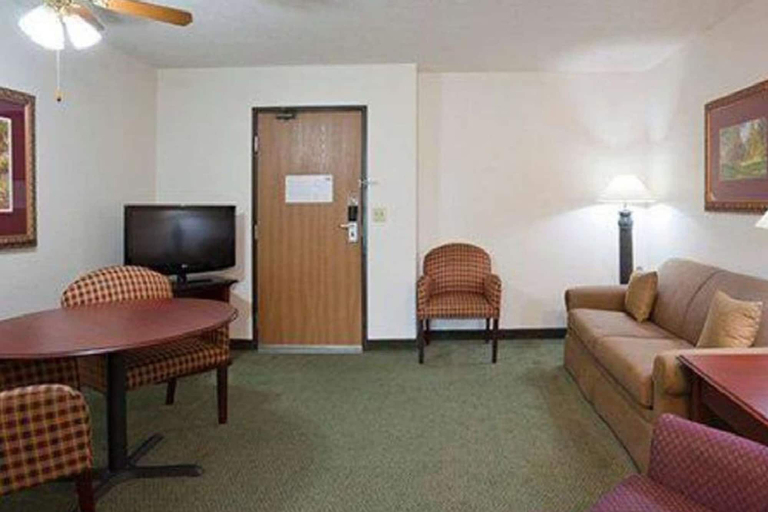Others 4, Blue Way Inn Eagan Extended Stay Minneapolis Airport Eagan North MN, Dakota