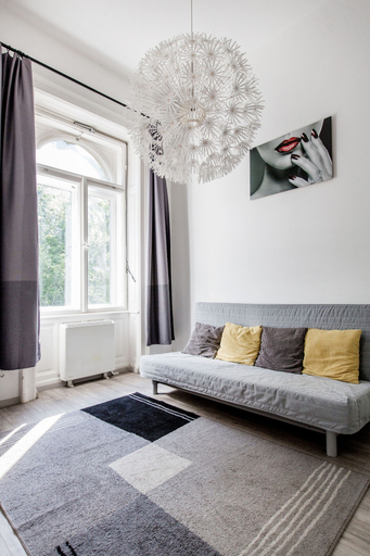 Bedroom 2, Erzsebet 52 Apartment, Budapesti