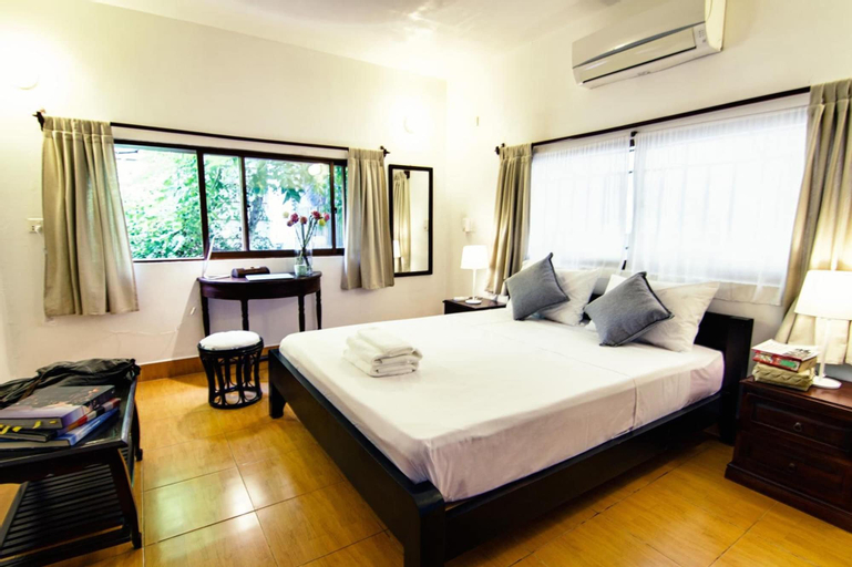 Bedroom 13