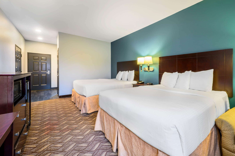 Bedroom 3, La Quinta Inn & Suites by Wyndham Longview North, Gregg