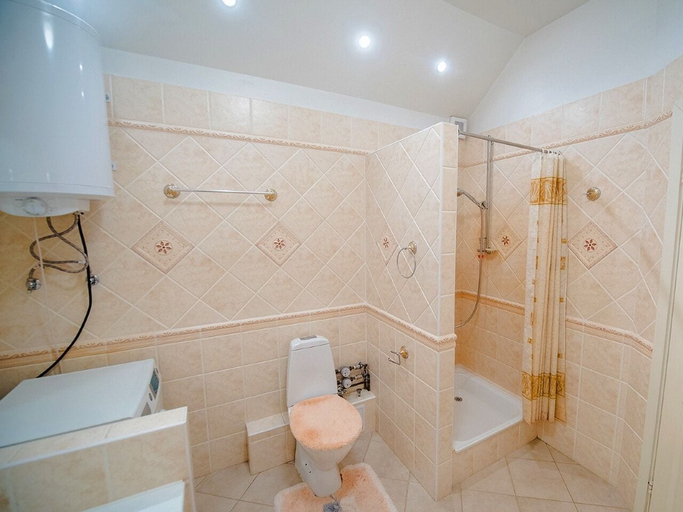 Bathroom 3, Apartment on Shevchenko 9-7, Vladivostok gorsovet