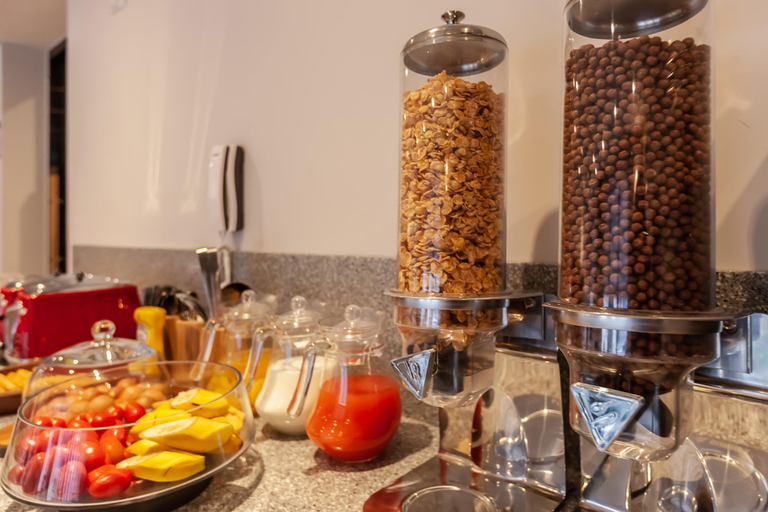 Food & Drinks 5, Brown Dot Hotel Hadan, Sasang