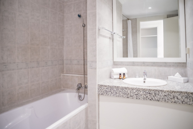Bathroom 4, Hotel Safia, Marrakech