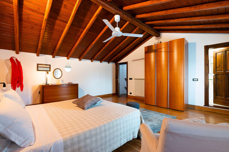 Bedroom 3, Palmento La Rosa, Catania