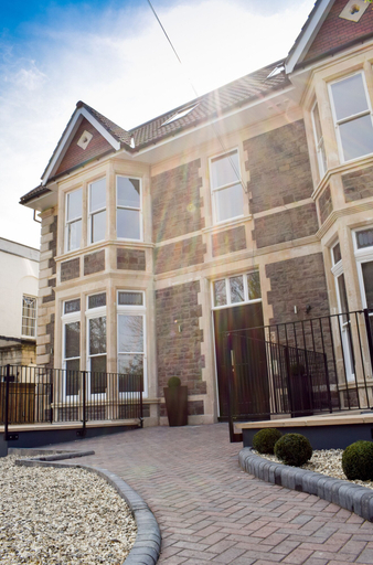 Exterior & Views 2, Rowan Tree Your Apartment, Bristol