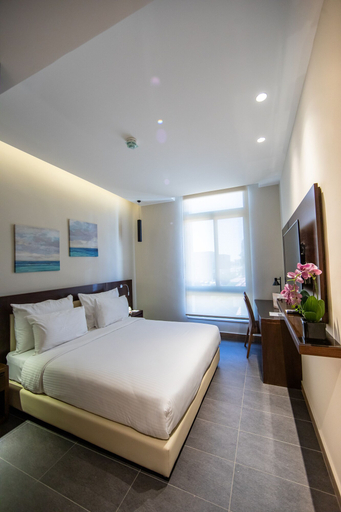 Bedroom 2, The Compass Hotel, Wadi Essier