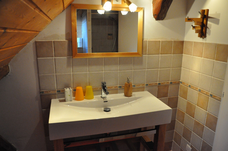 Bathroom 5, La Grange Aux Loups, Savoie