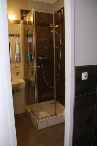 Bathroom 3, ホテル ツァイル, Frankfurt am Main