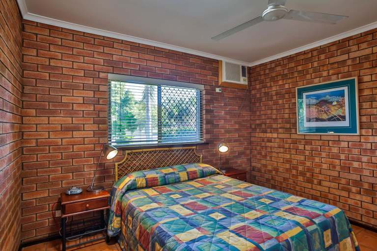 Bedroom 4, Bayside Holiday Apartments, Broome