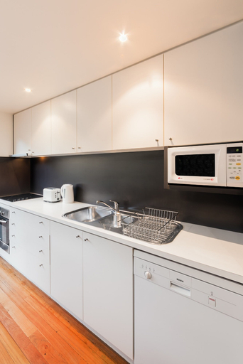 Others 4, Southern Ocean Villas, Corangamite - South