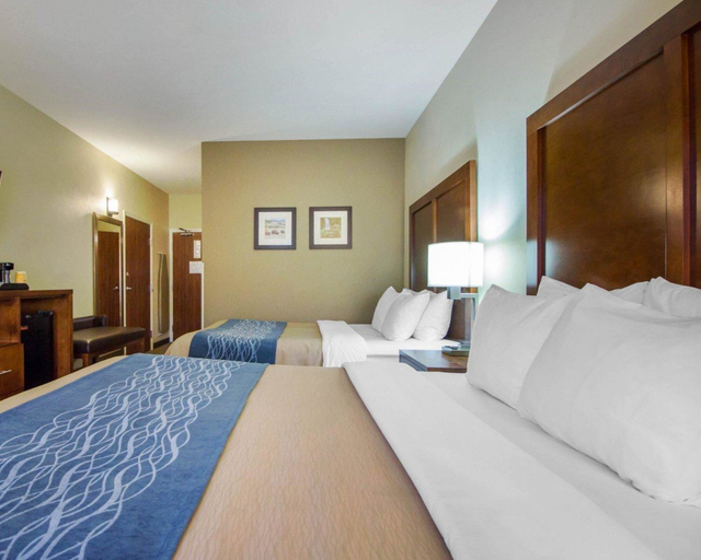 Bedroom 3, Comfort Inn & Suites Deadwood, Lawrence