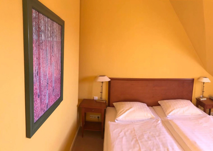 Bedroom 2, Hotel Villa Viktoria Luise, Harz