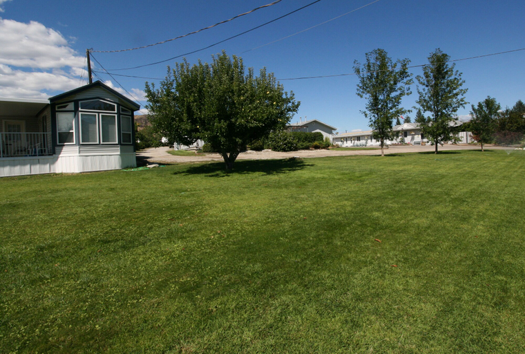 Others 5, The Orchard at Oliver, Okanagan-Similkameen