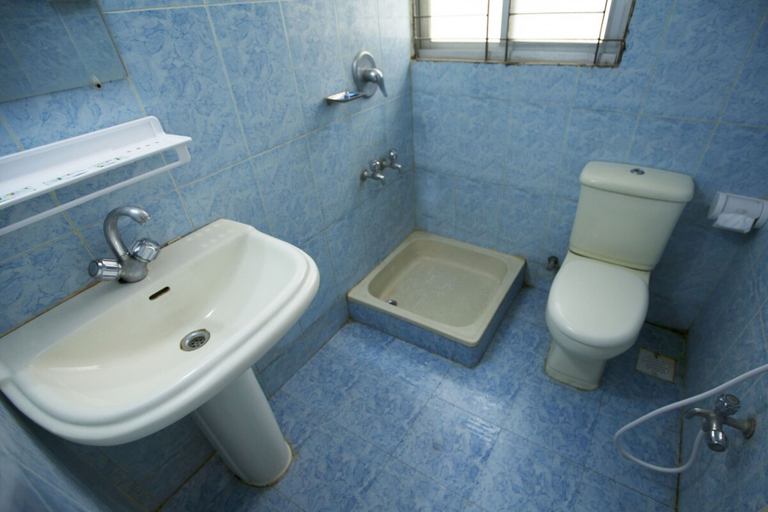 Bathroom 3, Hotel Bay Marina, Cox's Bazar