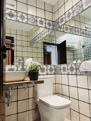 Bathroom 5, QB Almagro Centro, Ciudad Real