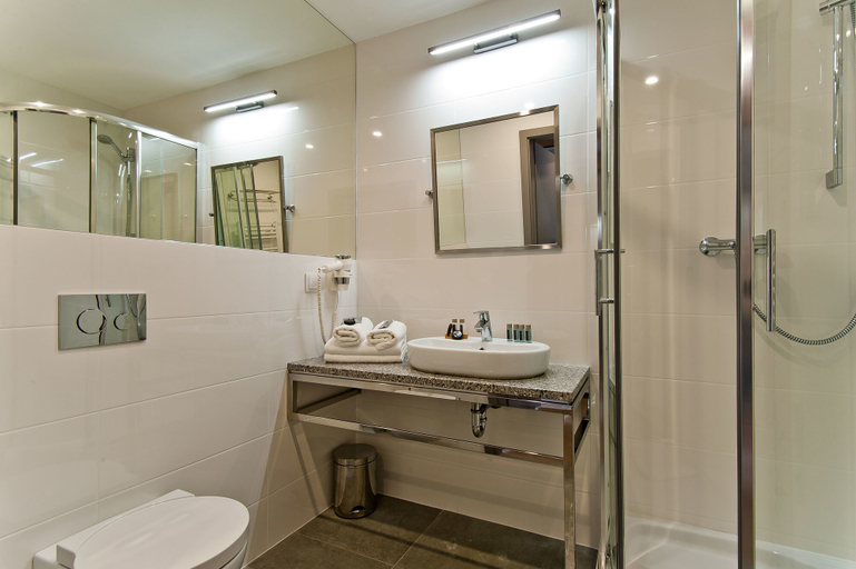 Bathroom 4, Hotel Forza, Poznań City