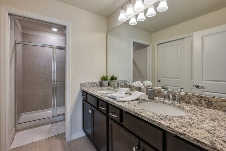 Bathroom 5, NEW 5 Bdrm Windsor Island Resort, Polk