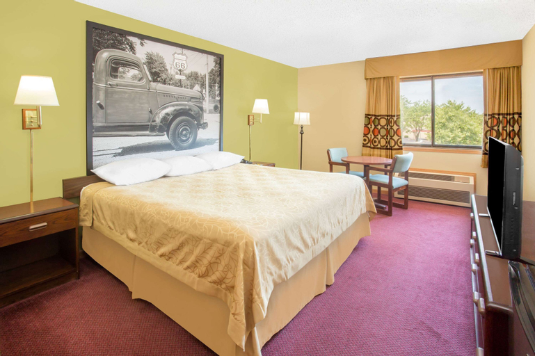 Bedroom 6