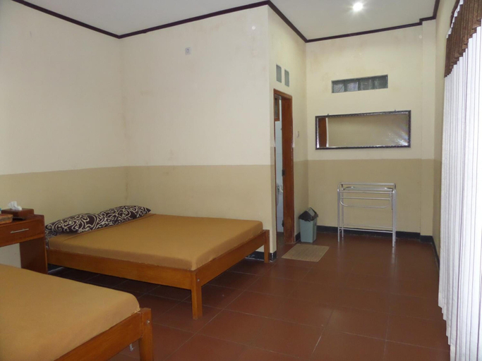 Bedroom 2, Guesthouse Kahyuna, Probolinggo