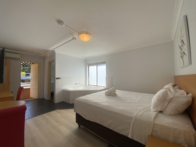 Bedroom 4, Garden Lodge Sydney, Ashfield
