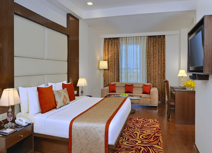Bedroom 4, Taurus Sarovar Portico, Delhi