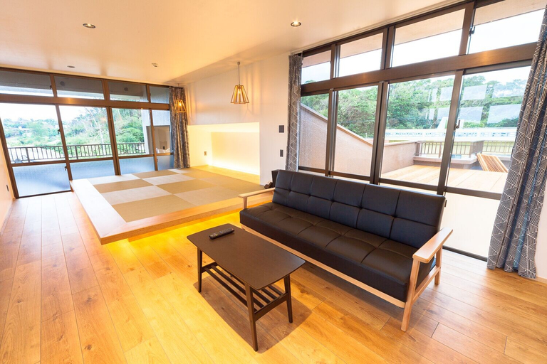 Others 1, N House, Nago