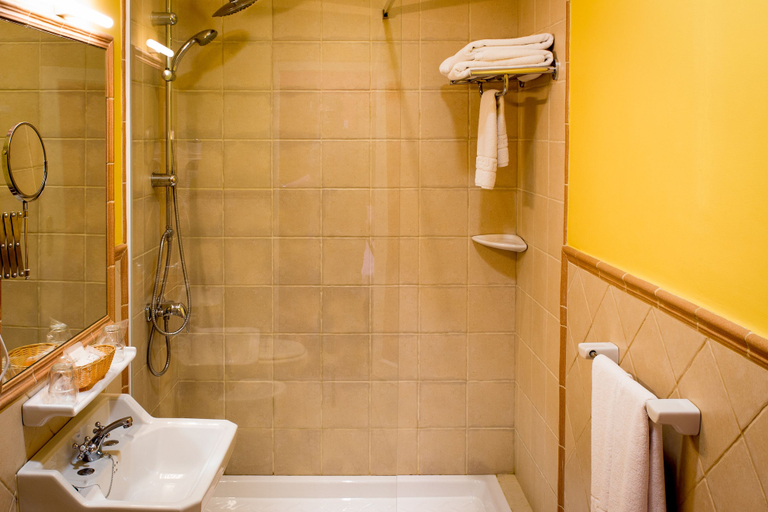 Bathroom 5, Hotel Abanico Casa Palacio, Sevilla