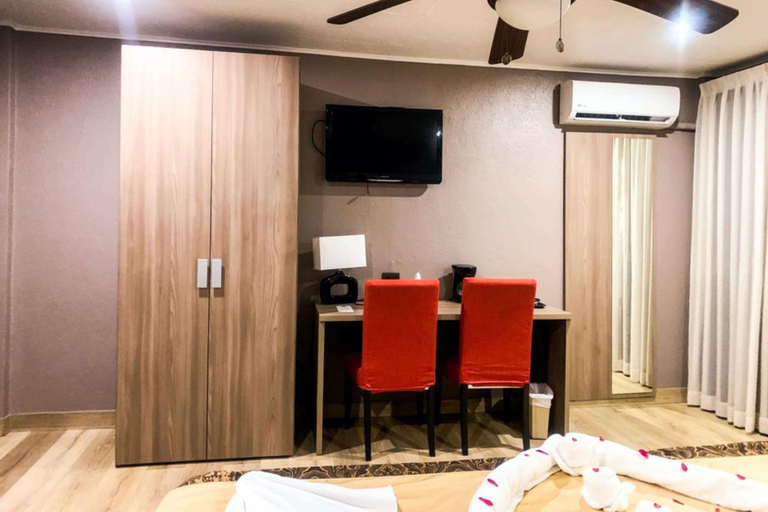 Bedroom 3, Best Western El Sitio Hotel, Liberia