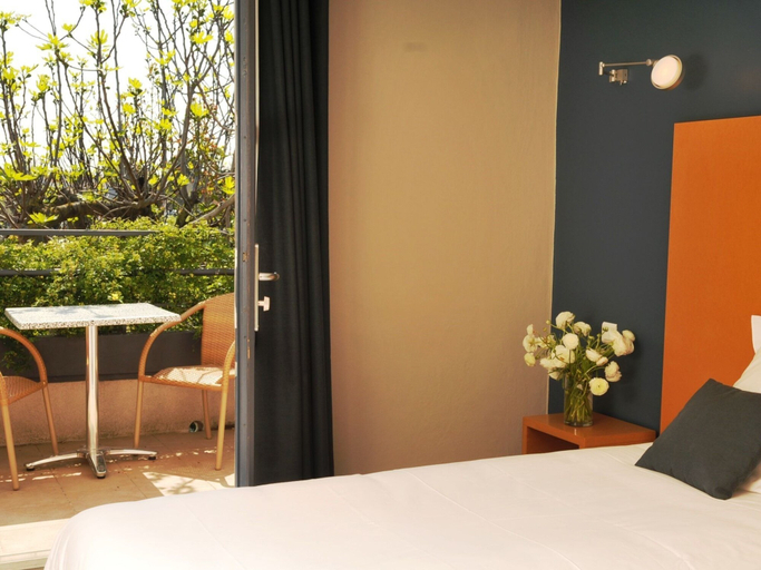 Bedroom 3, Les Jardins du Canal, Gard
