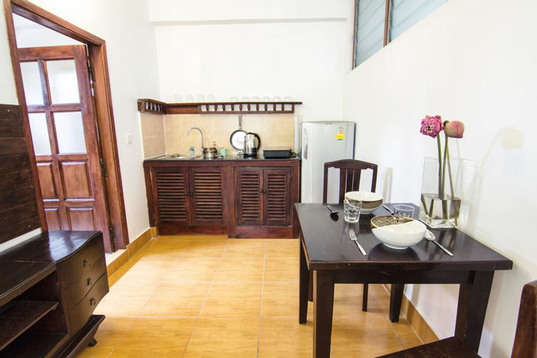 Dining Room 18
