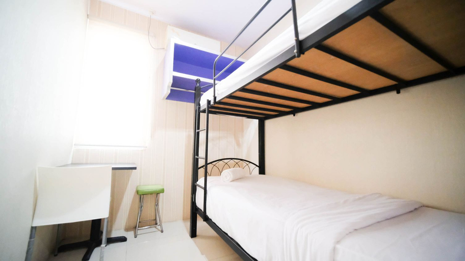 Bedroom 3, Best Location and Homey 2BR at Twin Tower Apartment By Travelio, Surabaya