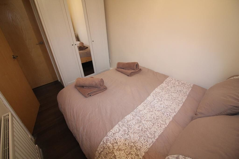 Bedroom 2, 1 Bed Apartment, Leeds