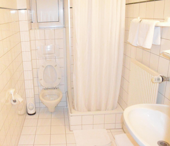 Bathroom 5, Hotel Stern, Stuttgart