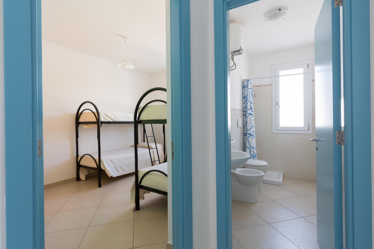 Bathroom 4, Villetta Catia, Lecce