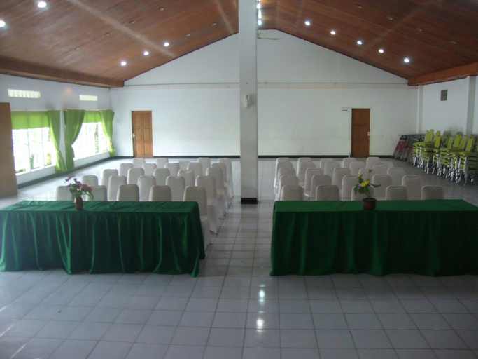 Business Facilities 5, Hotel Suminar, Garut