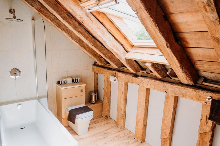Bathroom 5, Creeksea Place Barns, Essex