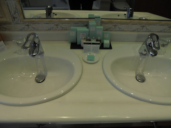 Bathroom 4, Parador De Argomaniz, Álava