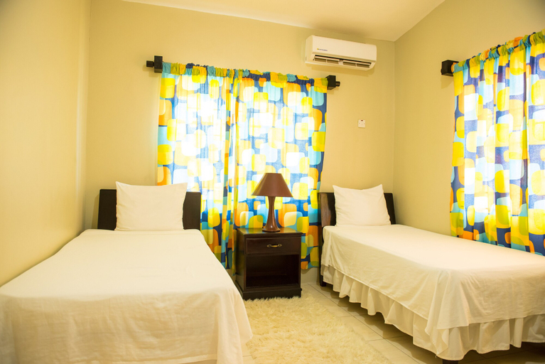 Bedroom 2, Hunny Bay Resort