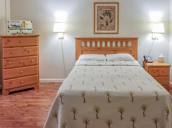 Bedroom 3, Tequesta Palms Inn, Palm Beach