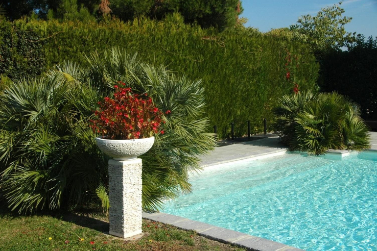 Sport & Beauty 5, Le Mas des Carassins, Bouches-du-Rhône