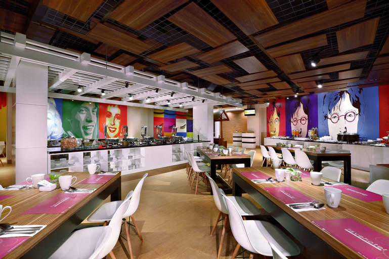 Food & Drinks 3, Favehotel Jababeka Cikarang, Cikarang