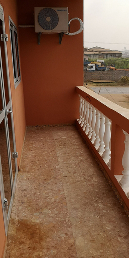 Others 5, Best appart - Yaounde, Mfoundi