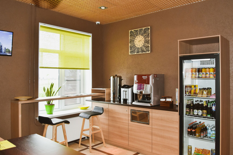 Food & Drinks 5, Voyage Hotel, Sankt-Peterburg gorsovet