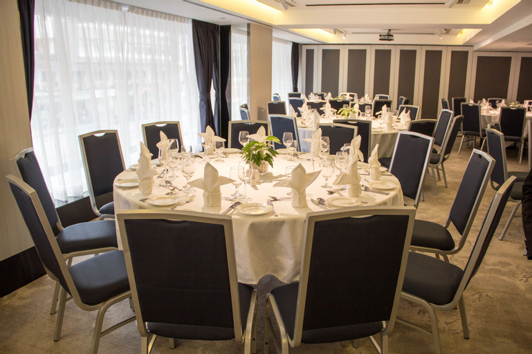Business Facilities